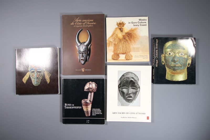 Lot de 6 catalogues d’exposition Art Africain, etc.